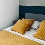 아파트호텔 Boogie Kamienica Lodzka 3*