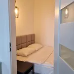 아파트호텔 Boogie Kamienica Lodzka 3*