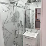 Kamienica łódzka Hotel apartamentowy Łódź