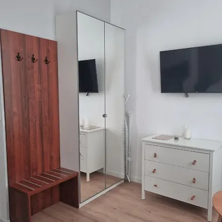 Kamienica łódzka Apart-hotel 3*