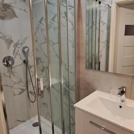 Kamienica łódzka 3* Łódź