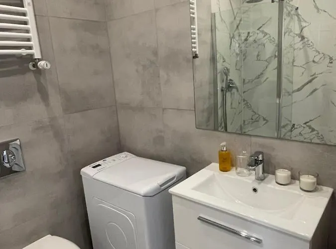 Boogie Kamienica Lodzka Lägenhetshotell 3*